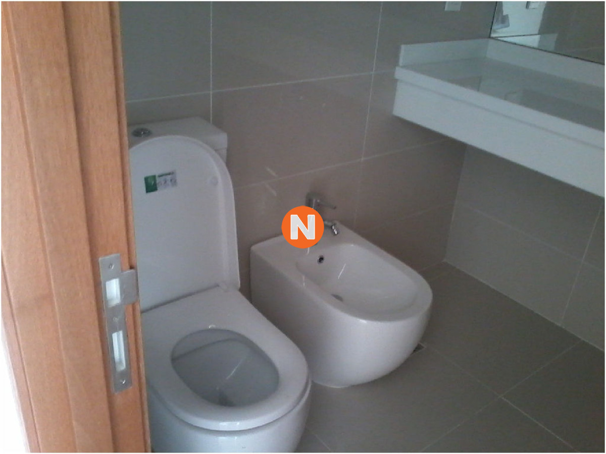 Apartamento Ref.201723 - Apartamento en Venta y Alquiler, Mansa, Punta del Este, 2 Dormitorios.