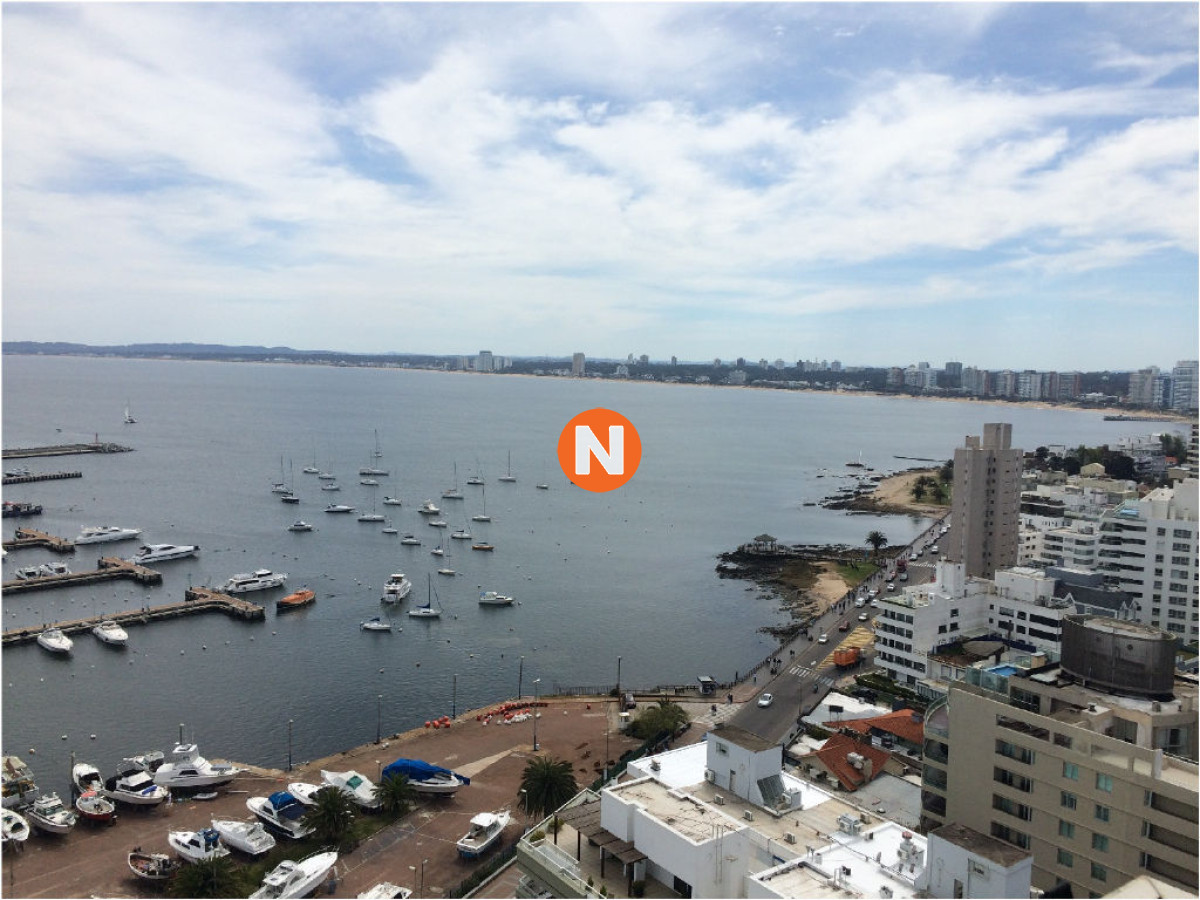 Apartamento Ref.202337 - Apartamento en Alquiler, Peninsula, Punta del Este, 3 Dormitorios.