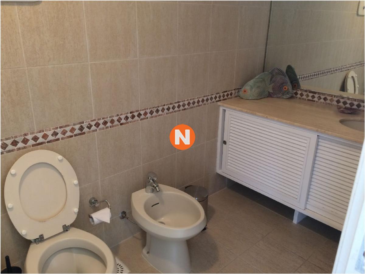 Apartamento Ref.202337 - Apartamento en Alquiler, Peninsula, Punta del Este, 3 Dormitorios.