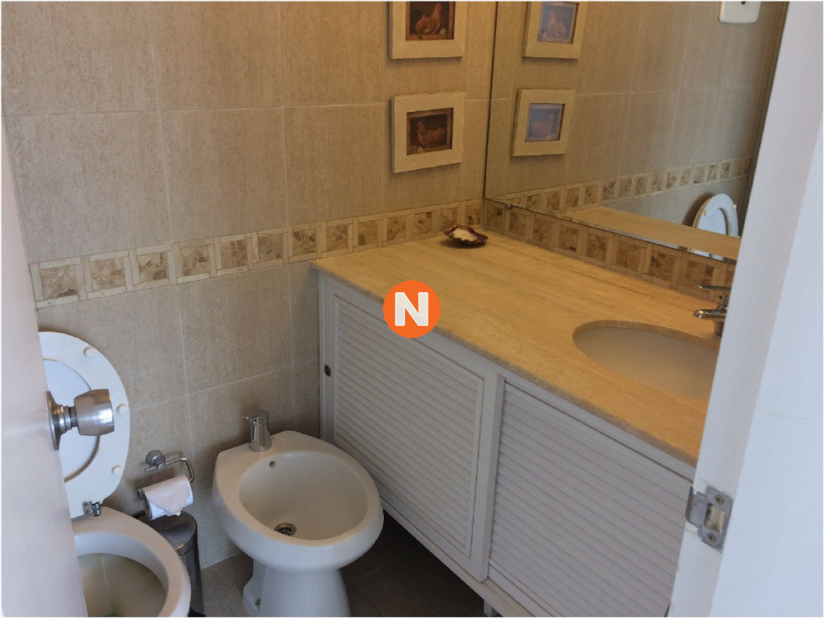 Apartamento Ref.202337 - Apartamento en Alquiler, Peninsula, Punta del Este, 3 Dormitorios.