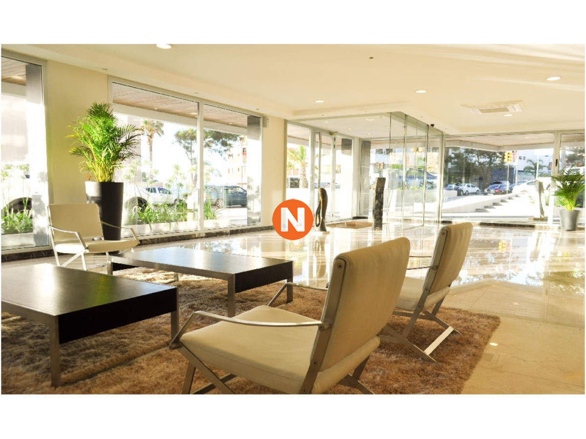 Apartamento Ref.202410 - Penthouse Dúplex de Lujo en la Península - 4 Suites, Piscina Privada y Vista Única al Puerto