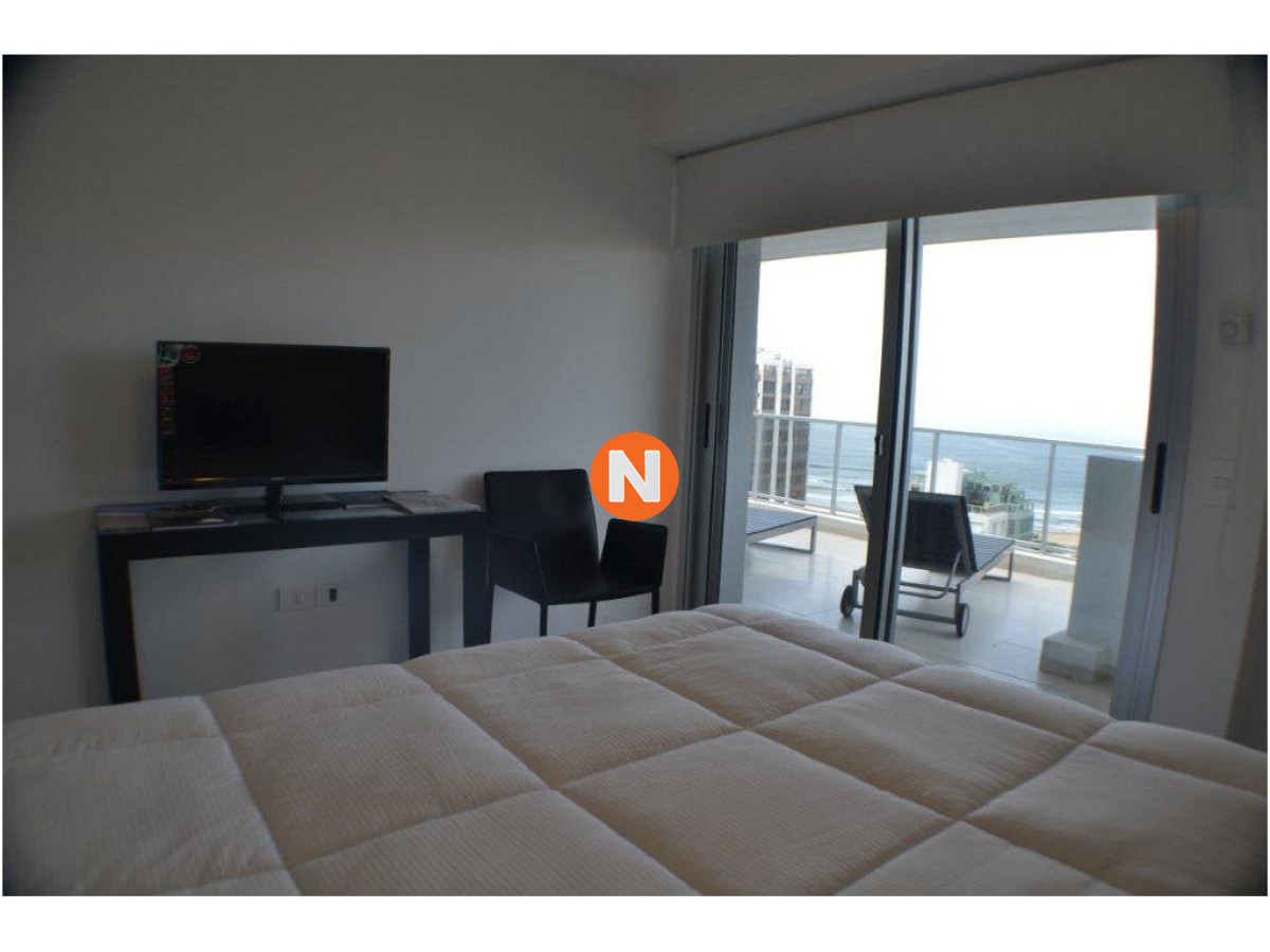 Apartamento Ref.202437 - Apartamento en Venta, Brava, Punta del Este, 3 Dormitorios.