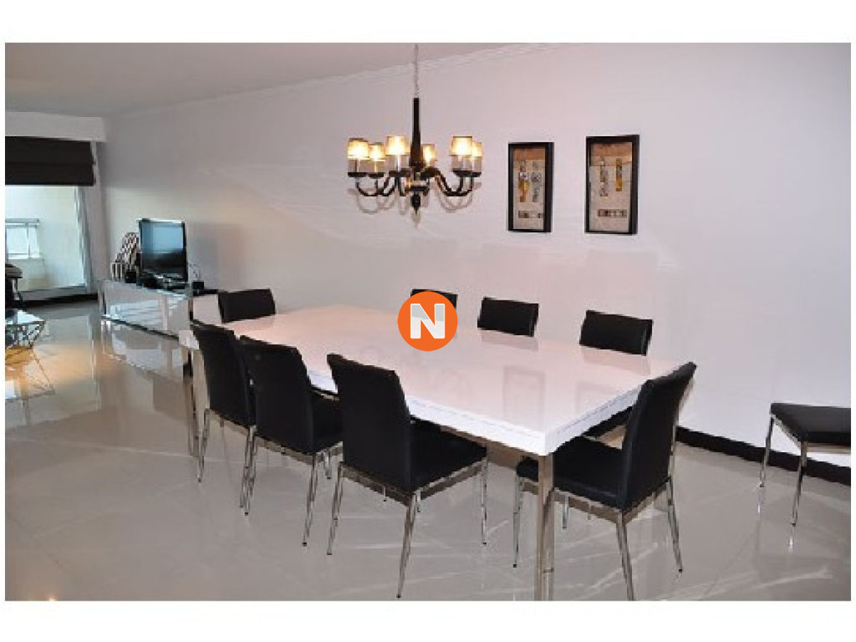 Apartamento Ref.202512 - Apartamento en Alquiler, Brava, Punta del Este, 3 Dormitorios.