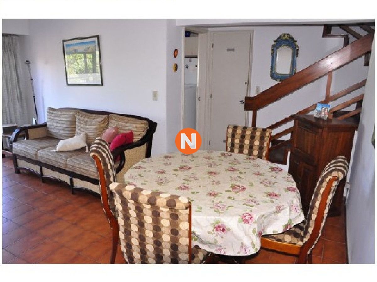 Apartamento Ref.202806 - Apartamento en Venta, Mansa, Punta del Este, 2 Dormitorios.