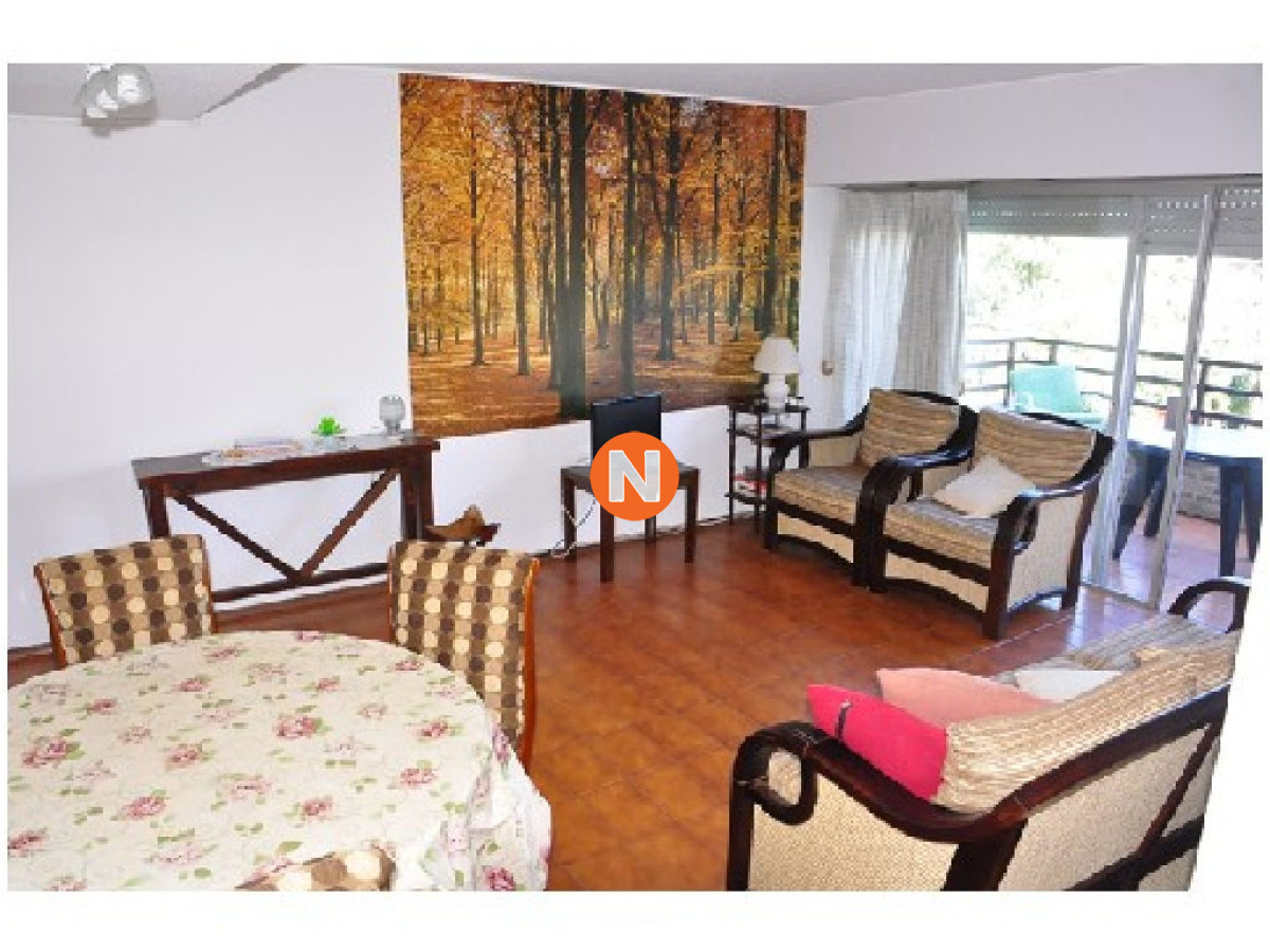 Apartamento Ref.202806 - Apartamento en Venta, Mansa, Punta del Este, 2 Dormitorios.