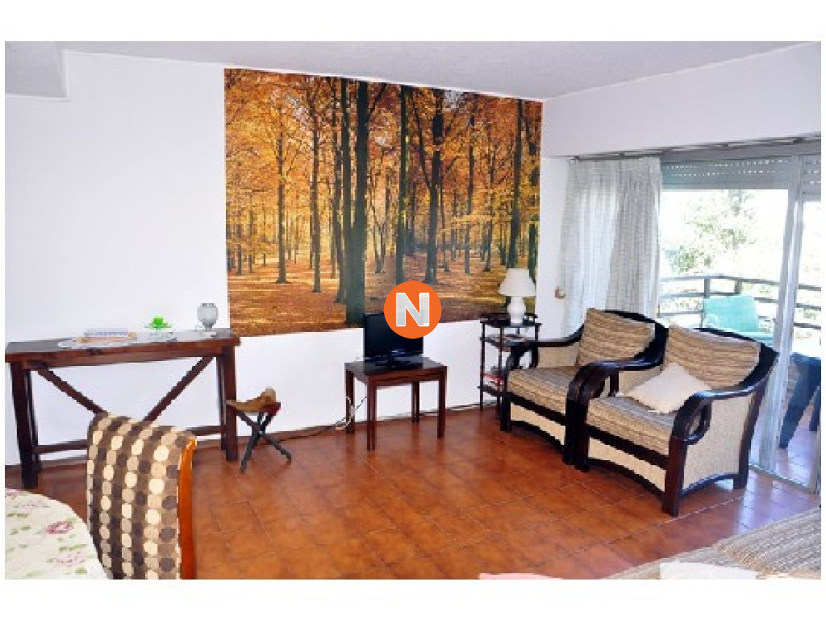 Apartamento Ref.202806 - Apartamento en Venta, Mansa, Punta del Este, 2 Dormitorios.
