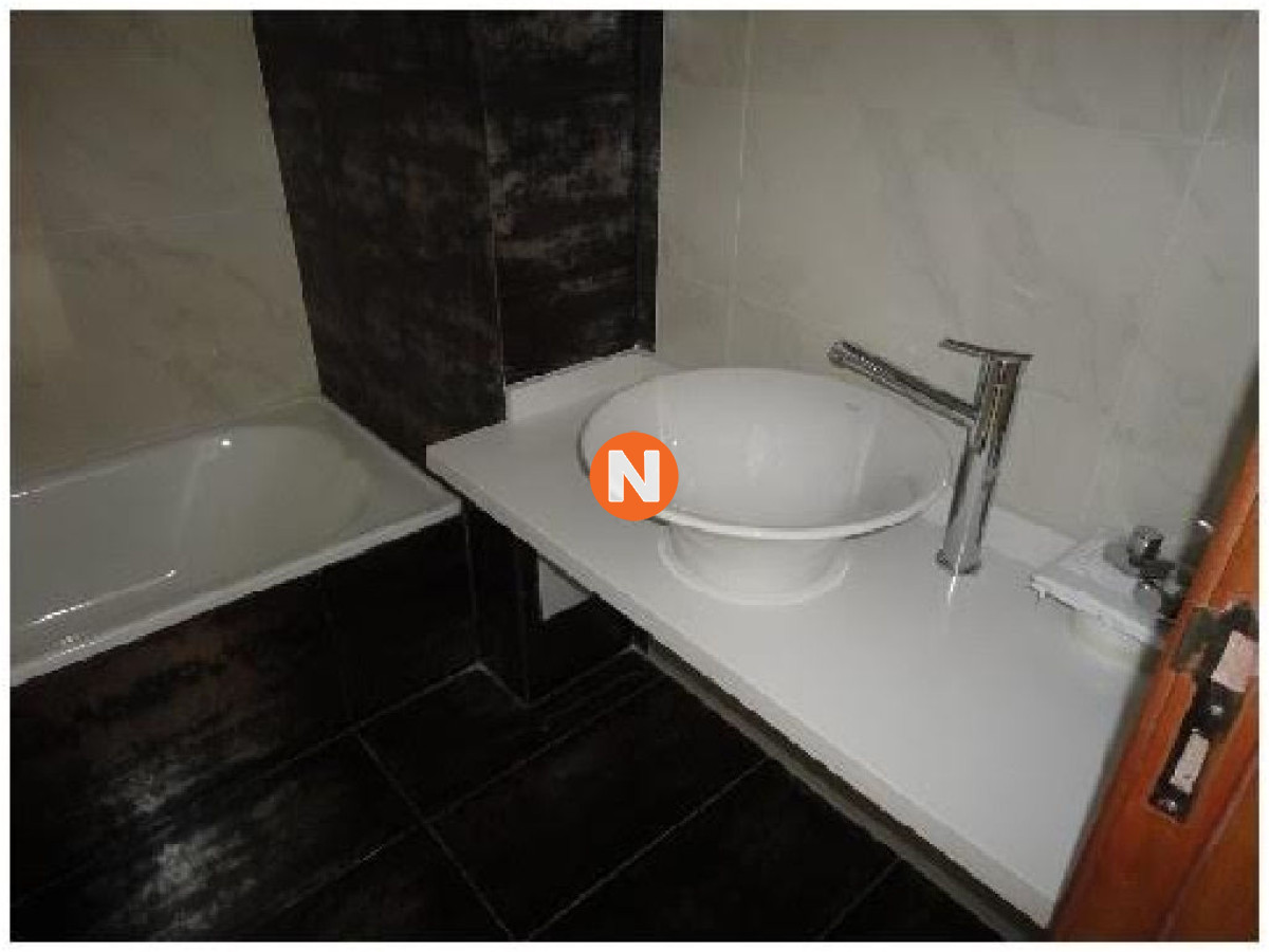 Apartamento Ref.202999 - Apartamento en Venta, Mansa, Punta del Este, 2 Dormitorios.