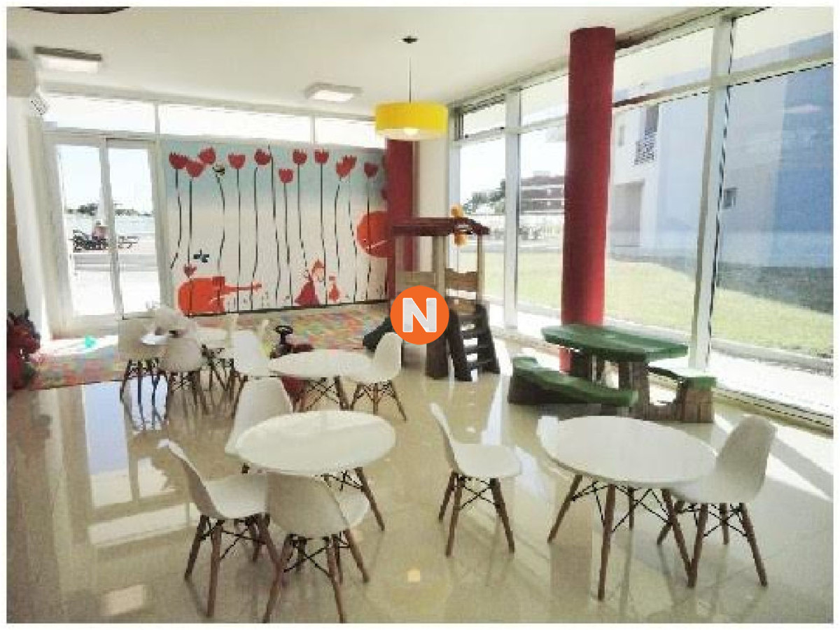 Apartamento Ref.202999 - Apartamento en Venta, Mansa, Punta del Este, 2 Dormitorios.