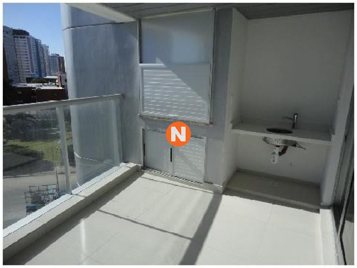 Apartamento Ref.202999 - Apartamento en Venta, Mansa, Punta del Este, 2 Dormitorios.