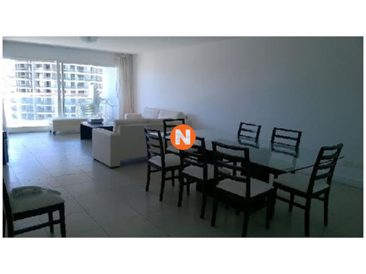 Apartamento Ref.203117 - Apartamento en Venta, Brava, Punta del Este, 3 Dormitorios.