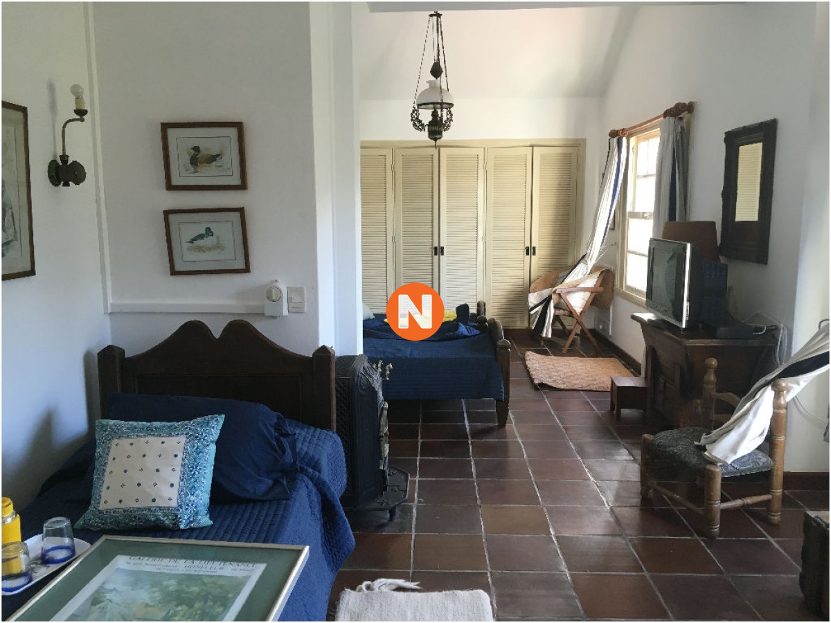 Apartamento Ref.203232 - MANUTARA VENTA DE 3 DORMITORIOS Y DEPENDENCIA 