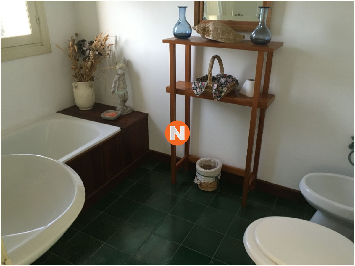 Apartamento Ref.203232 - MANUTARA VENTA DE 3 DORMITORIOS Y DEPENDENCIA 