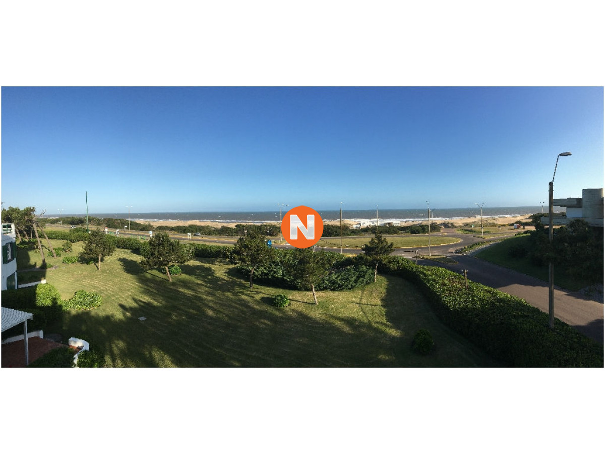 Apartamento Ref.203232 - MANUTARA VENTA DE 3 DORMITORIOS Y DEPENDENCIA 