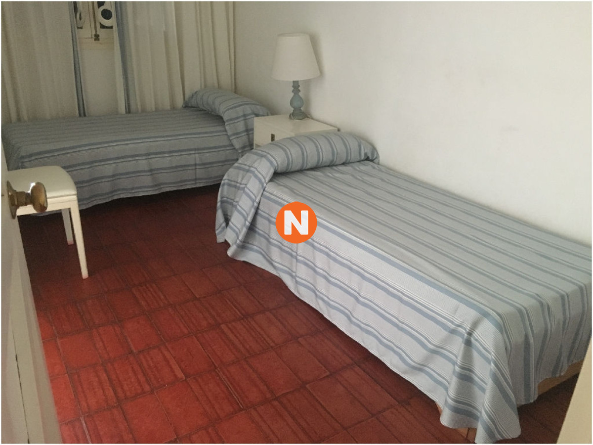 Apartamento Ref.203402 - VENTA DE APARTAMENTO DE 4 DORMITORIOS EN ZONA FARO PUNTA DEL ESTE 