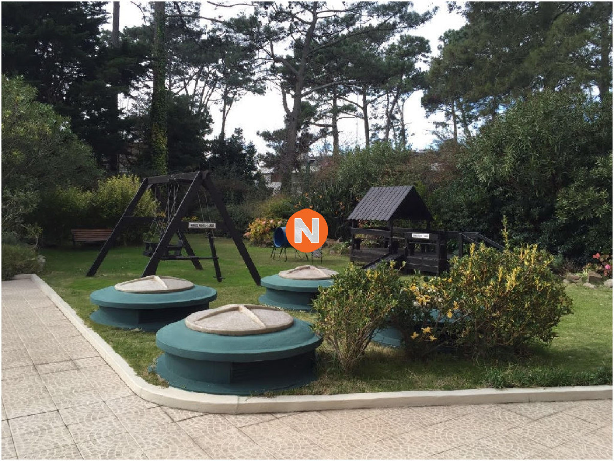 Apartamento Ref.203696 - Apartamento en Venta y Alquiler, Roosevelt, Punta del Este, 2 Dormitorios.