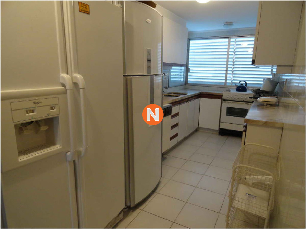 Apartamento Ref.203822 - Espigón, Apartamento en Venta y Alquiler, Peninsula, Punta del Este, 3 Dormitorios.