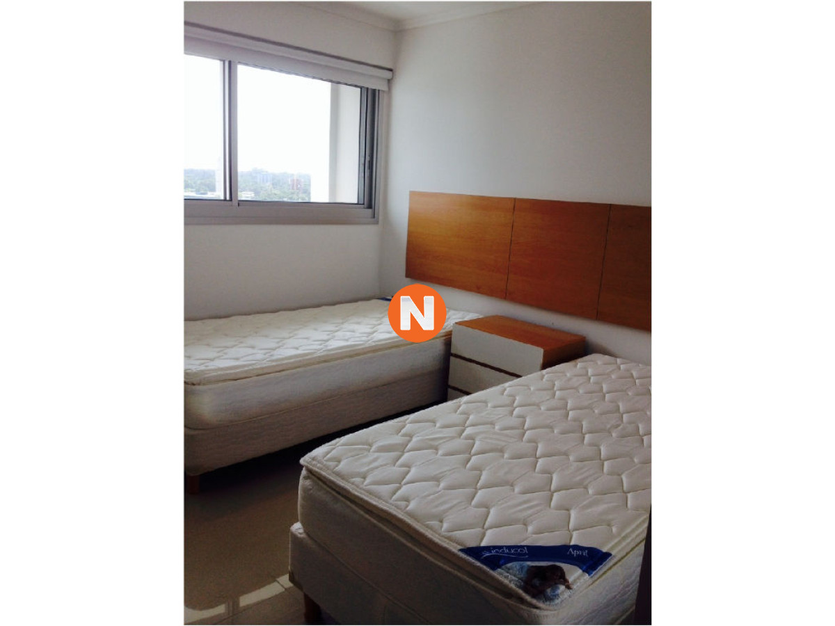 Apartamento Ref.204093 - Apartamento en Venta, Mansa, Punta del Este, 2 Dormitorios.