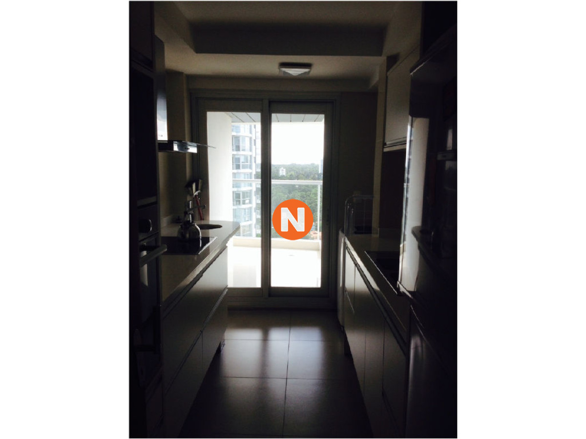 Apartamento Ref.204093 - Apartamento en Venta, Mansa, Punta del Este, 2 Dormitorios.