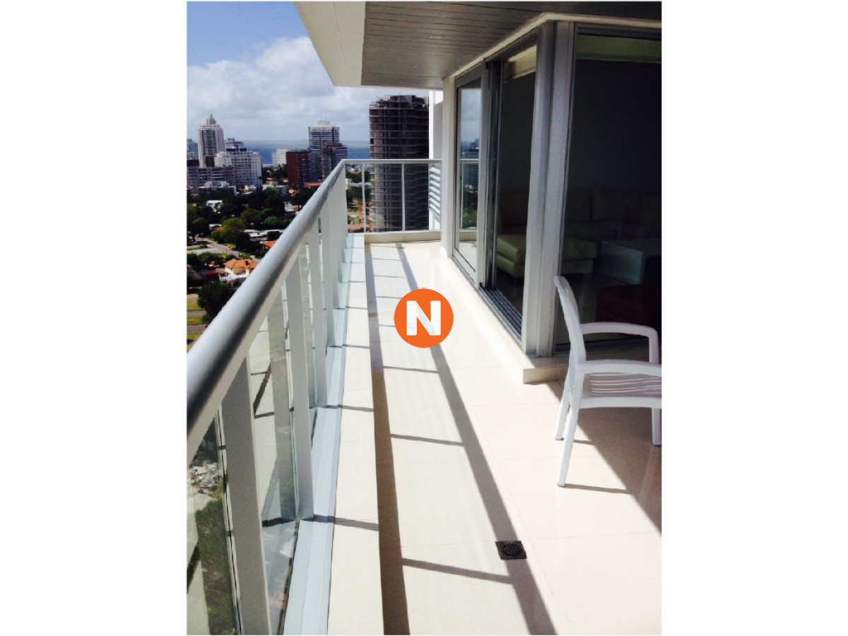 Apartamento Ref.204093 - Apartamento en Venta, Mansa, Punta del Este, 2 Dormitorios.