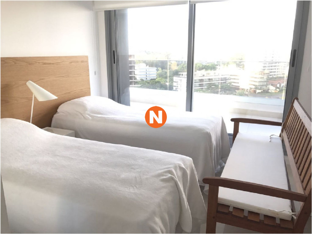 Apartamento Ref.204247 - Apartamento en Venta, Brava, Punta del Este, 2 Dormitorios.