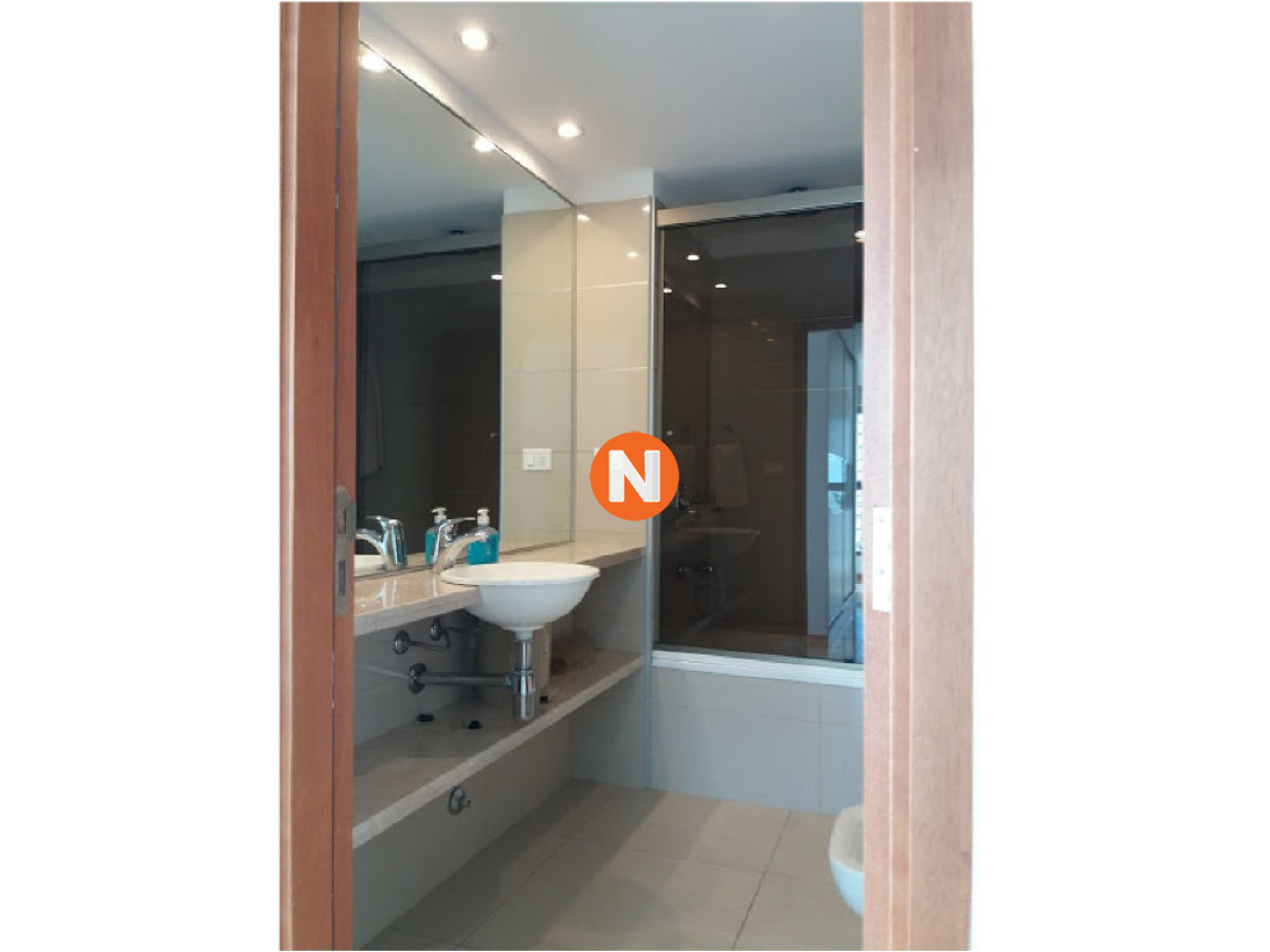 Apartamento Ref.204292 - Oportunidad!!! Apartamento de categoría  en Venta, Roosevelt, Punta del Este, 2 Dormitorios.