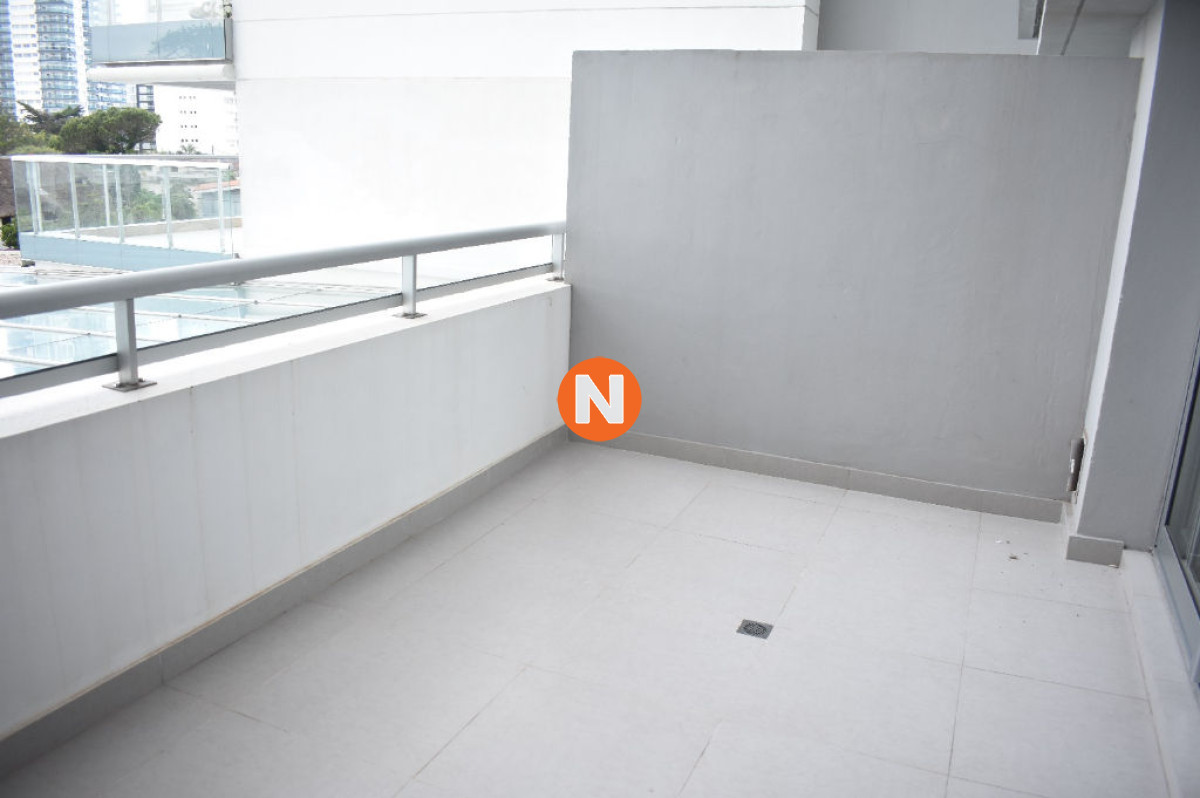 Apartamento Ref.204687 - Apartamento en Venta y Alquiler, Mansa, Punta del Este, 2 Dormitorios.