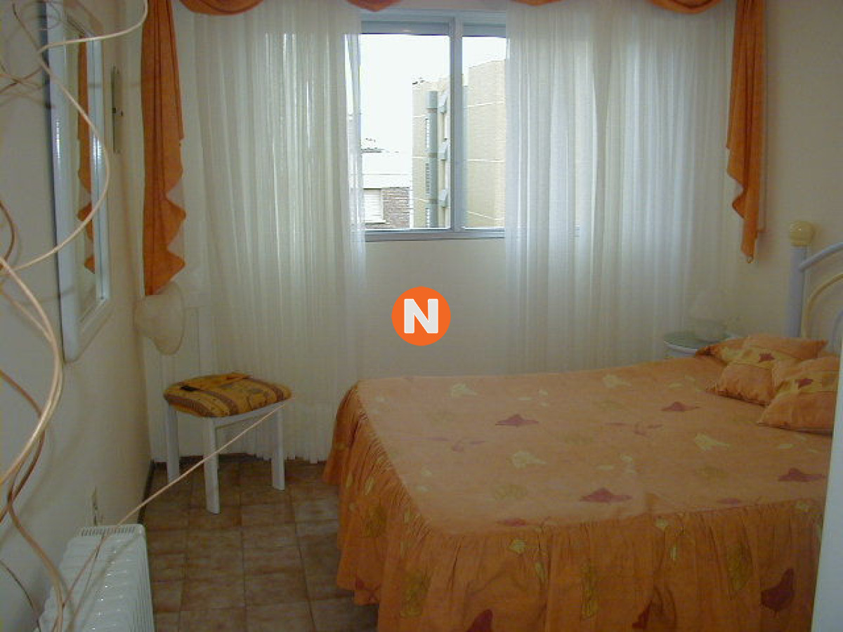 Apartamento Ref.2146 - Apartamento en Venta, Peninsula, Punta del Este, 2 Dormitorios.