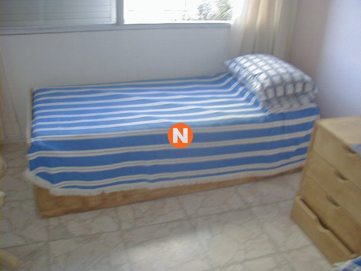 Apartamento Ref.2191 - Apartamento en Venta y Alquiler, Mansa, Punta del Este, 2 Dormitorios.