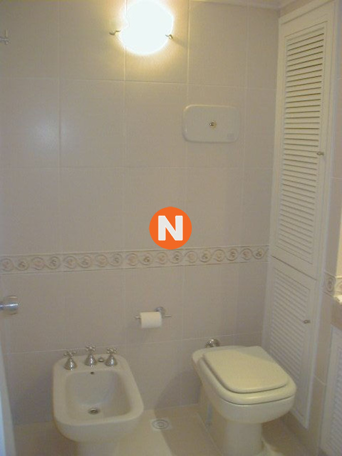 Apartamento Ref.524 - VENTA DE APARTAMENTO DE 3 DORMITORIOS FRENTE AL MAR EN MANSA PUNTA DEL ESTE