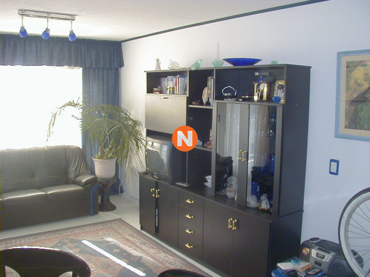 Apartamento Ref.560 - Apartamento en Venta, Mansa, Punta del Este, 2 Dormitorios.