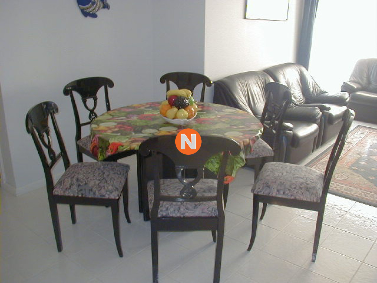 Apartamento Ref.560 - Apartamento en Venta, Mansa, Punta del Este, 2 Dormitorios.