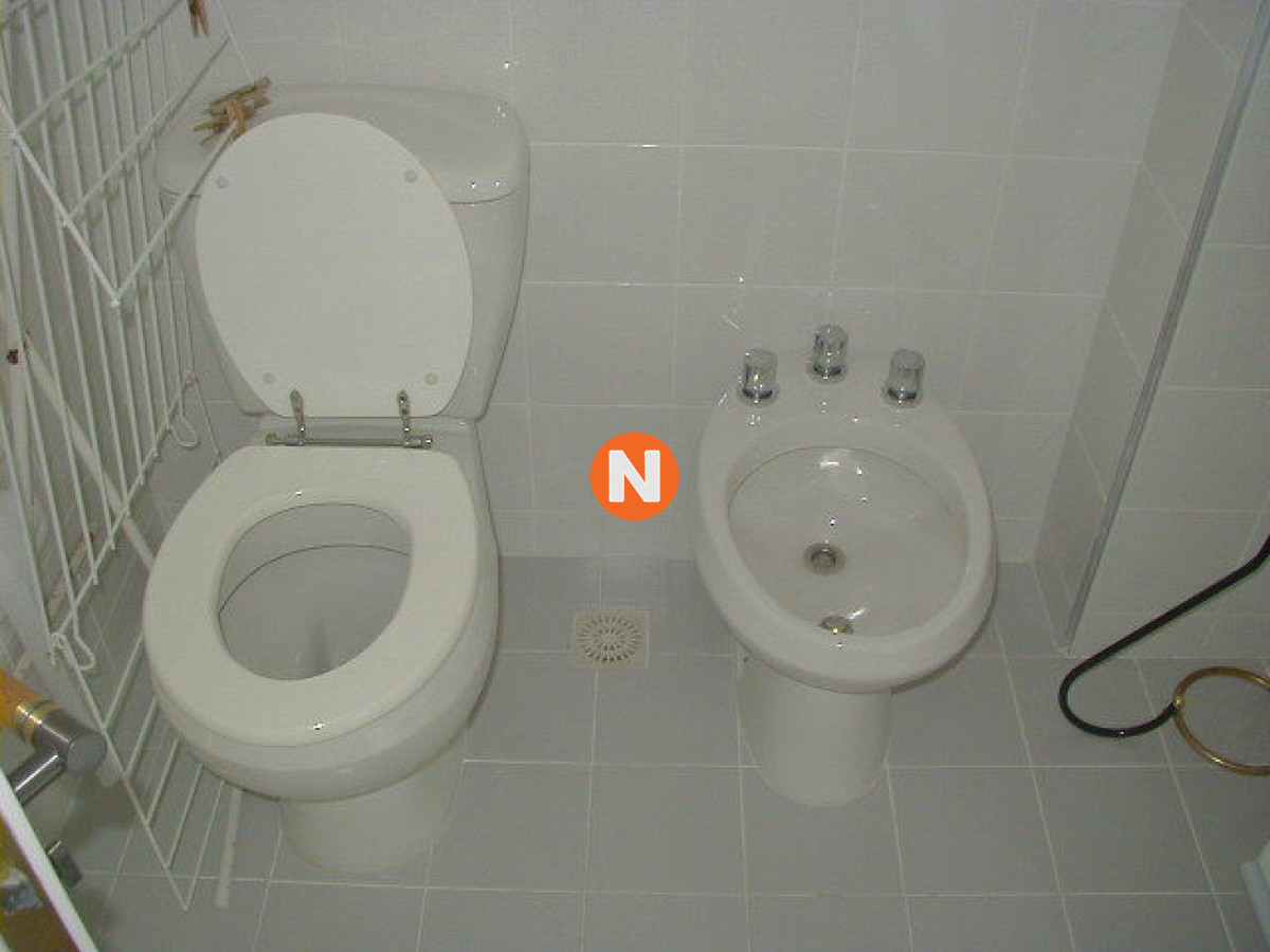 Apartamento Ref.560 - Apartamento en Venta, Mansa, Punta del Este, 2 Dormitorios.