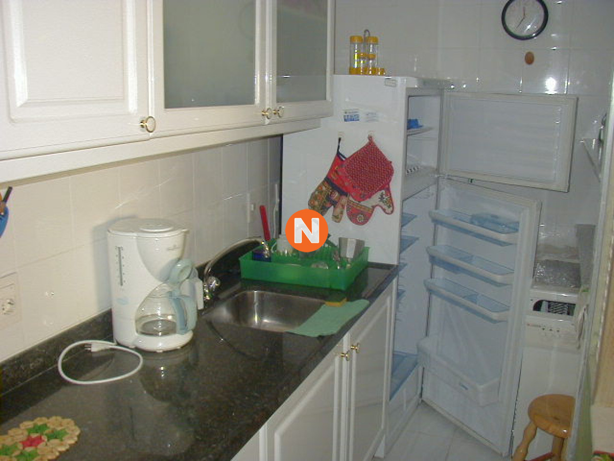 Apartamento Ref.560 - Apartamento en Venta, Mansa, Punta del Este, 2 Dormitorios.