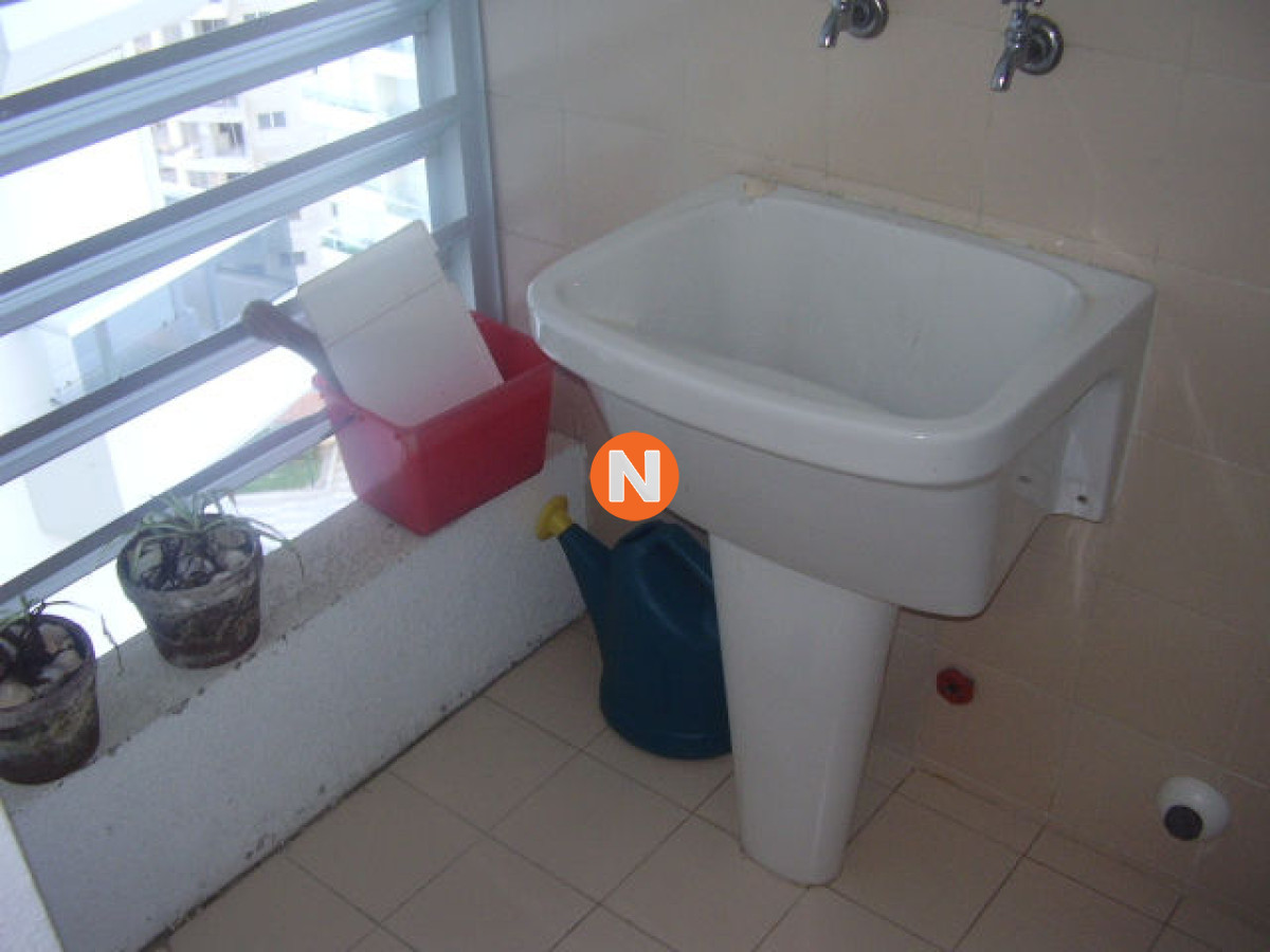 Apartamento Ref.5687 - Apartamento en Venta y Alquiler, Brava, Punta del Este, 2 Dormitorios.
