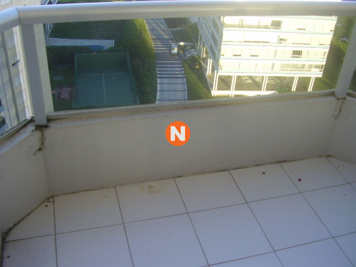 Apartamento Ref.5687 - Apartamento en Venta y Alquiler, Brava, Punta del Este, 2 Dormitorios.