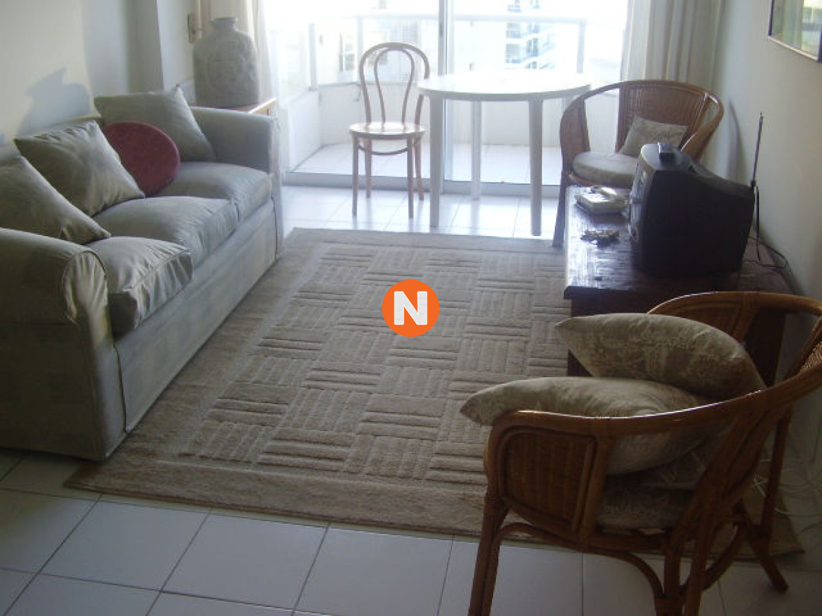 Apartamento Ref.5687 - Apartamento en Venta y Alquiler, Brava, Punta del Este, 2 Dormitorios.