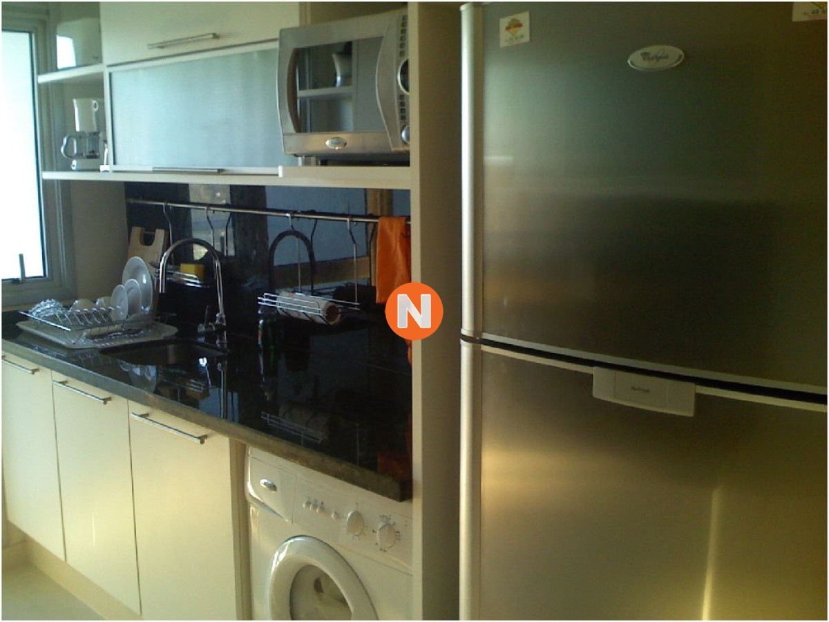 Apartamento Ref.6269 - Apartamento en Venta y Alquiler, Mansa, Punta del Este, 2 Dormitorios.