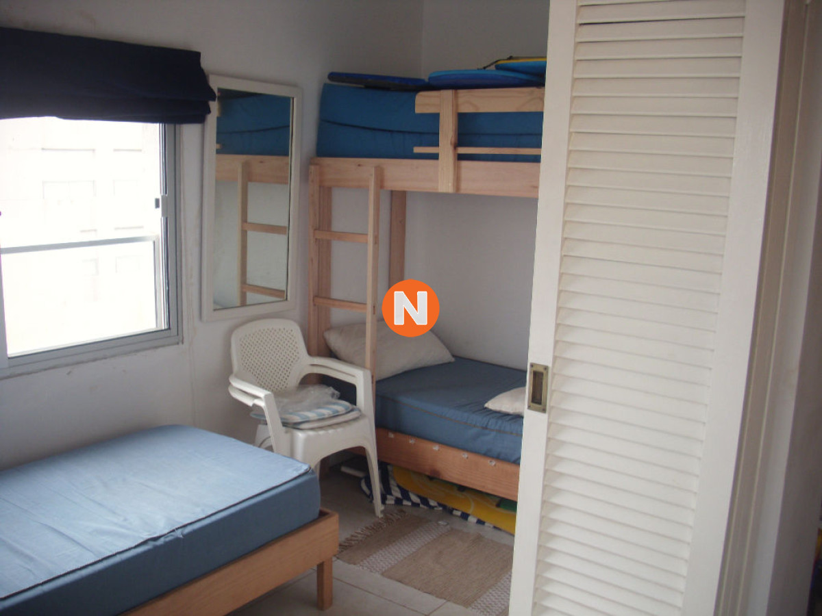 Apartamento Ref.6834 - Apartamento en Venta y Alquiler, Peninsula, Punta del Este, 2 Dormitorios.