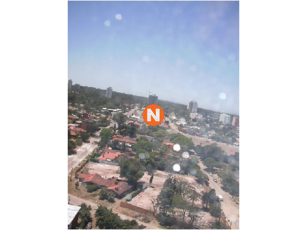 Apartamento Ref.7712 - Apartamento en Venta y Alquiler, Mansa, Punta del Este, 4 Dormitorios.