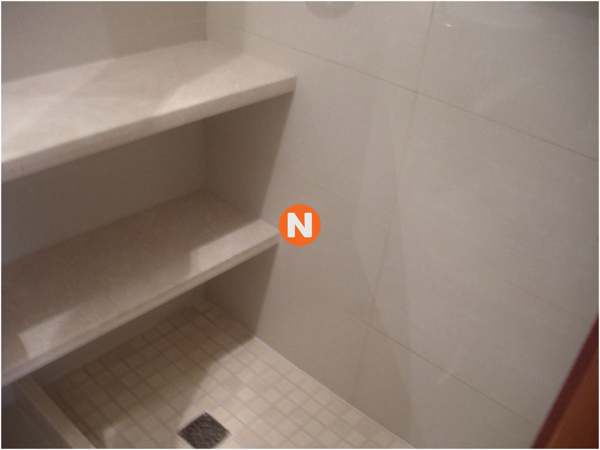 Apartamento Ref.8763 - VENTA DE APARTAMENTO DE 3 SUITES FRENTE AL MAR EN EDIFICIO MARIGOT BRAVA PUNTA DEL ESTE 