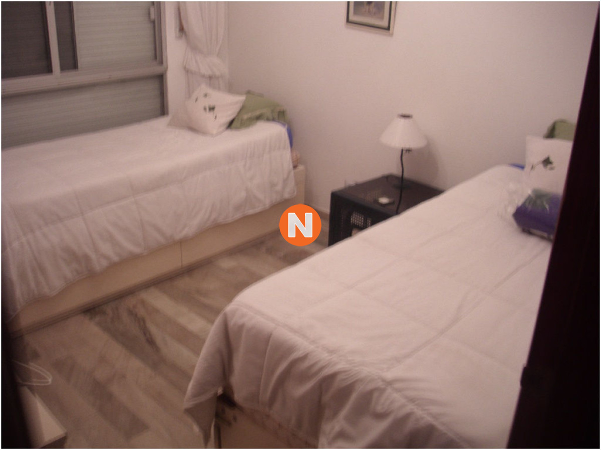 Apartamento Ref.9227 - Apartamento en Alquiler, Peninsula, Punta del Este, 3 Dormitorios.