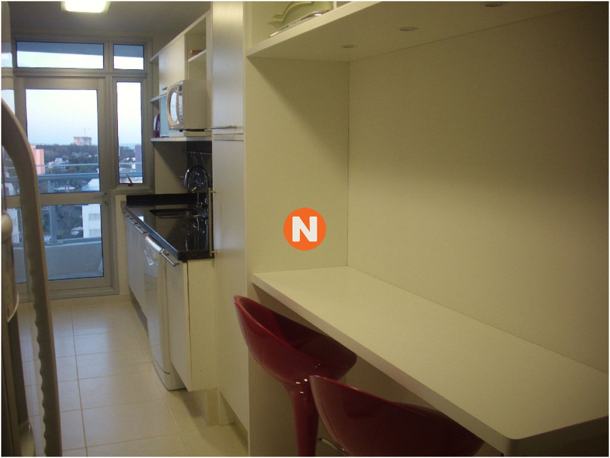 Apartamento Ref.9241 - Apartamento en Venta y Alquiler, Mansa, Punta del Este, 3 Dormitorios.