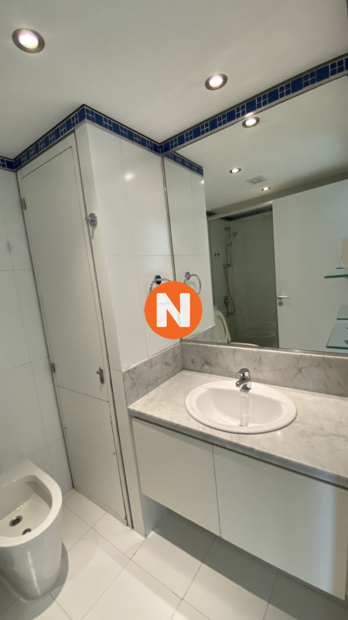 Apartamento Ref.218863 - Exclusivo Apartamento de 2 dormitorios frente a Playa Brava Punta del Este