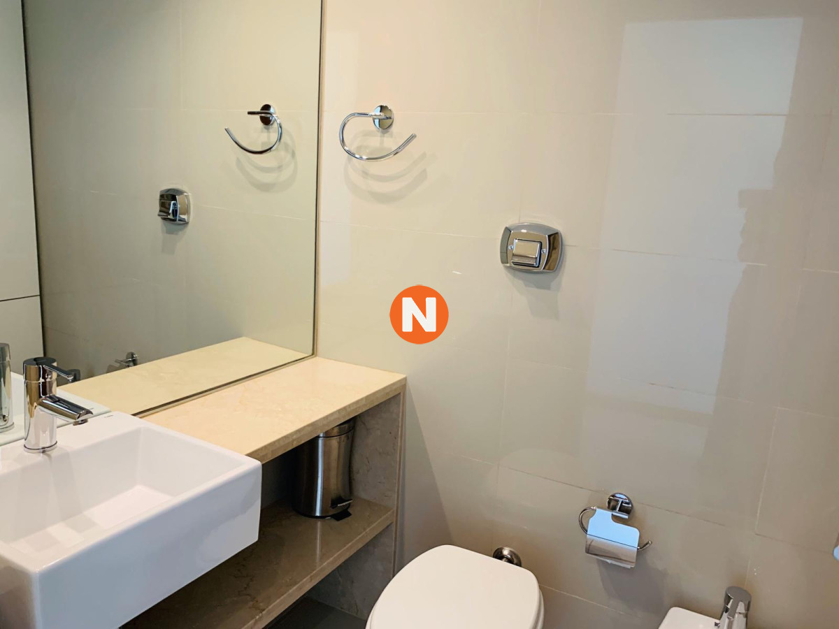 Apartamento Ref.202991 - VENTA DE APARTAMENTO DE 3 DORMITORIOS EN SUITE FRENTE AL MAR EN EDIFICIO BLUE BIRD