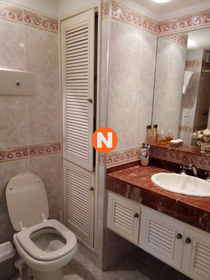 Apartamento Ref.201842 - Apartamento en Venta, Mansa, Punta del Este, 3 Dormitorios.