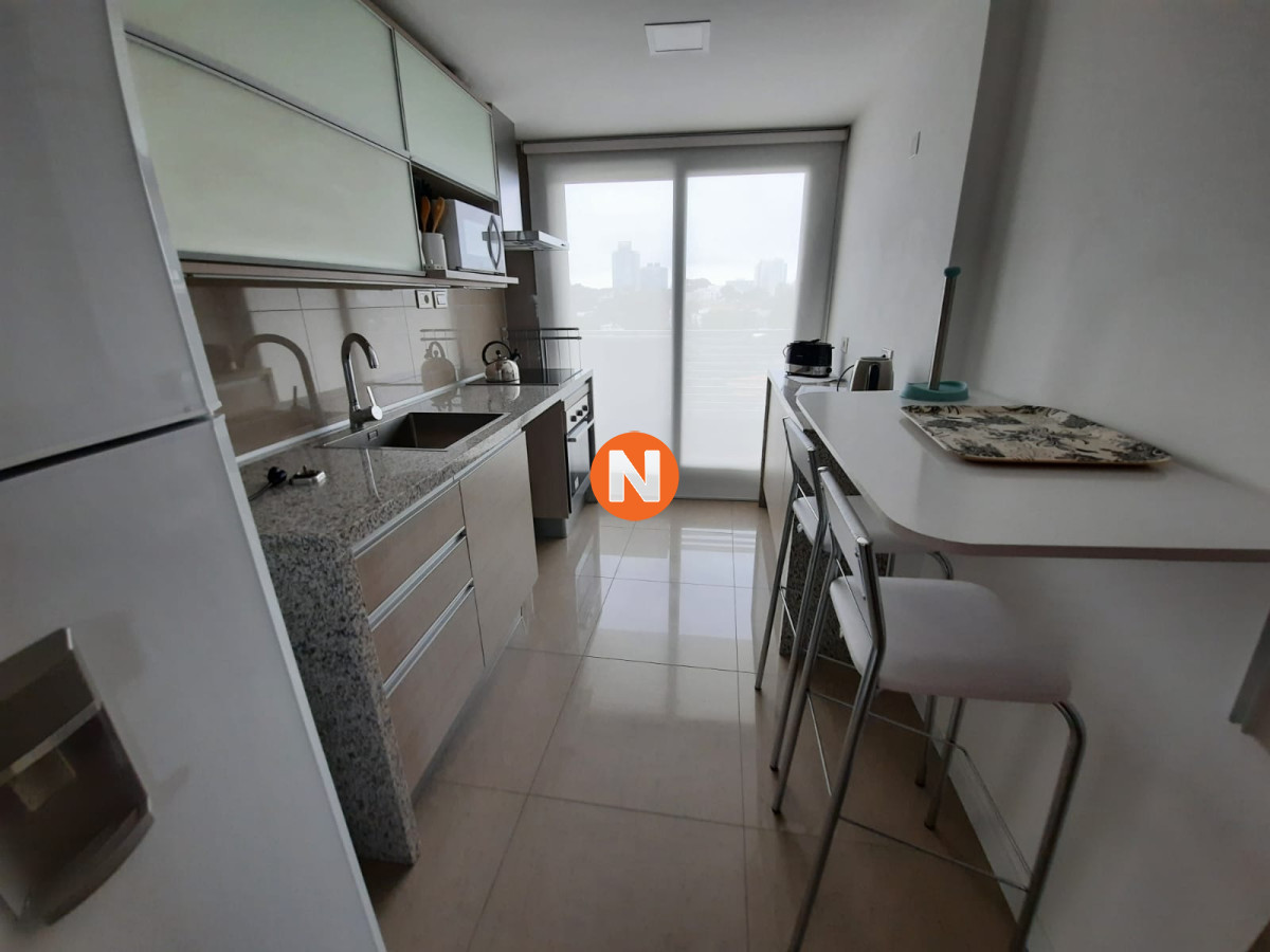 Apartamento Ref.200368 - Apartamento en Venta y Alquiler, Mansa, Punta del Este, 2 Dormitorios.