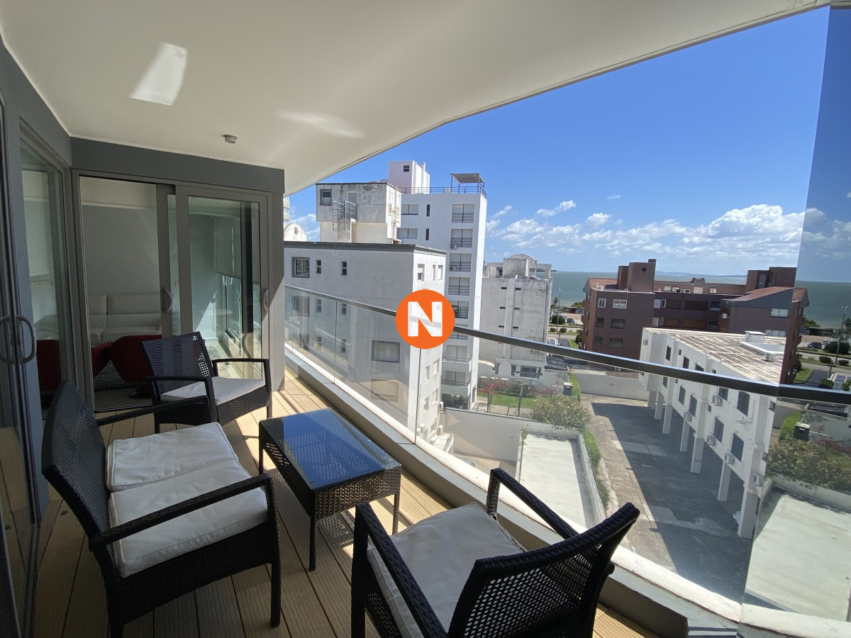 Apartamento Ref.204545 - Apartamento en Venta, Mansa, Punta del Este.