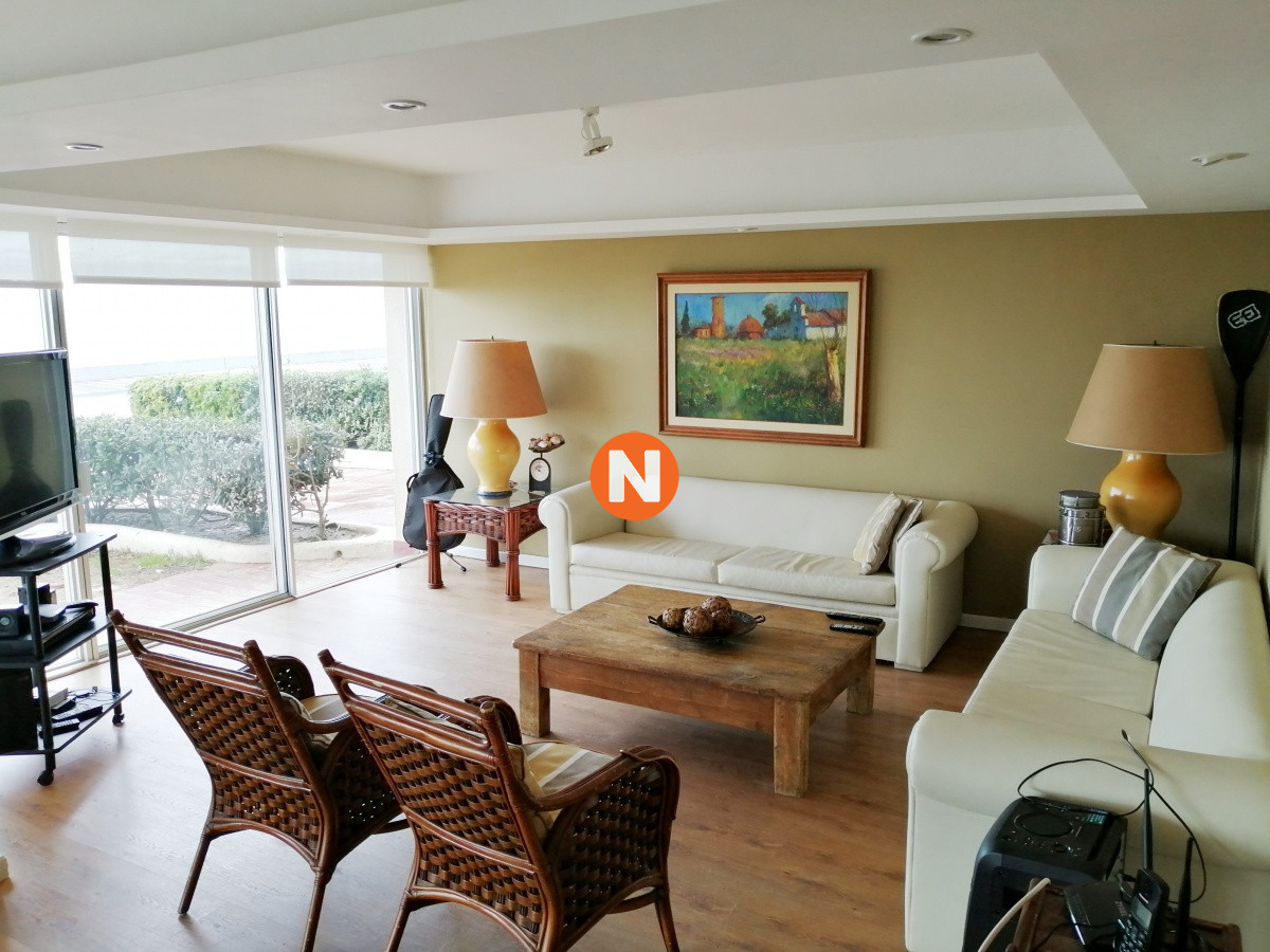 Apartamento Ref.215361 - Apartamento Primera Linea Peninsula 5 Dormitorios