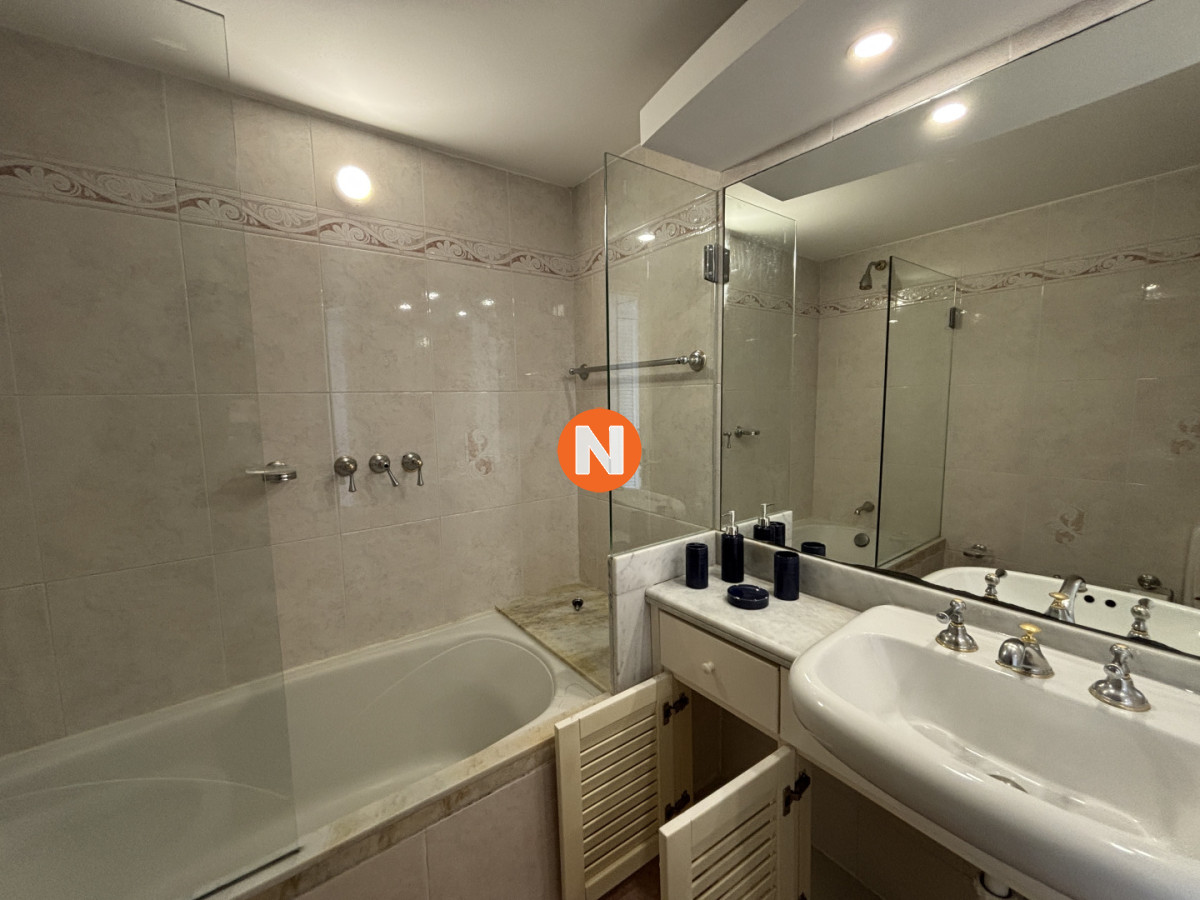 Apartamento Ref.221525 - Apartamento en Punta del Este, Mansa