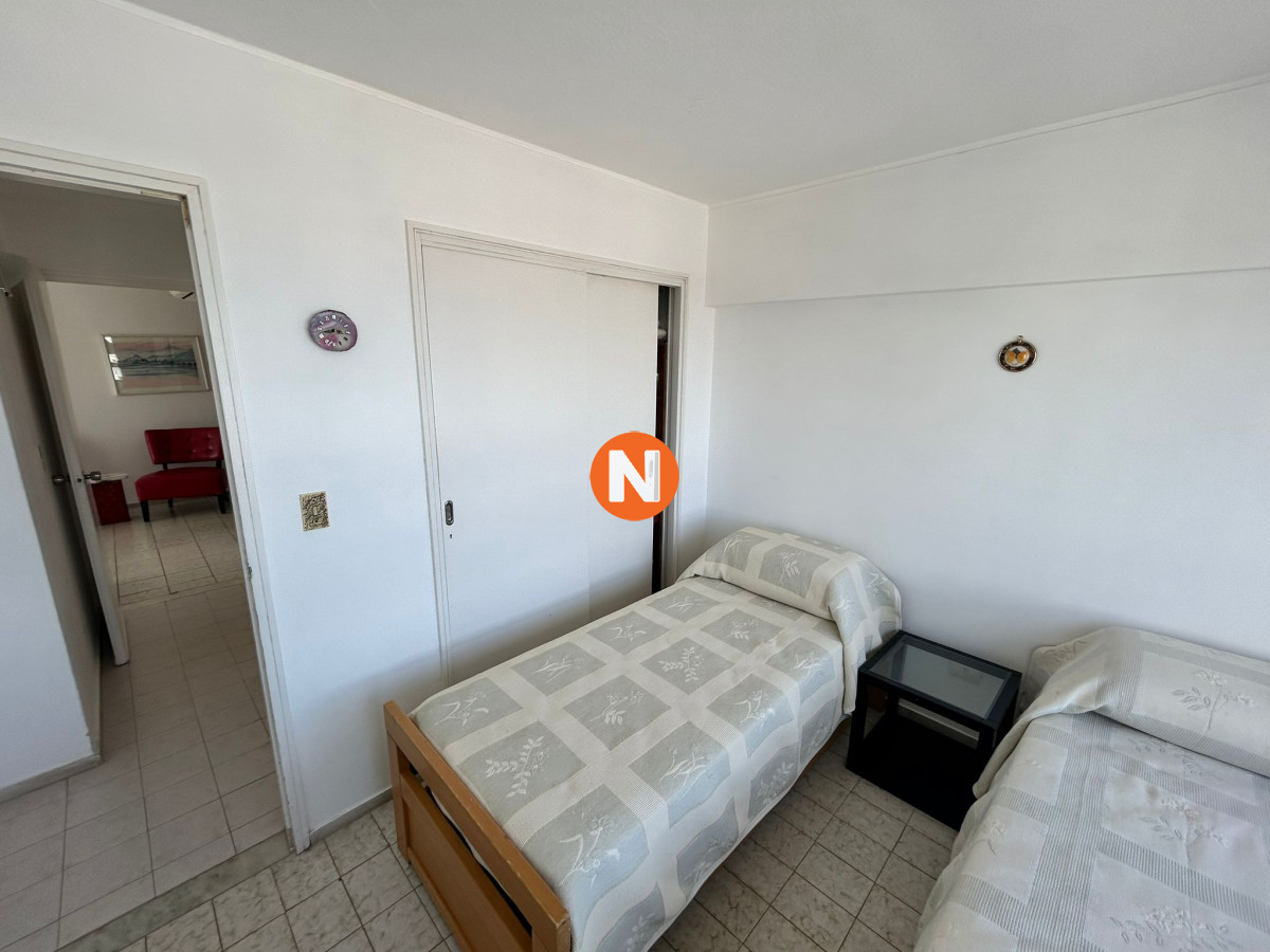 Apartamento Ref.203220 - Apartamento en Alquiler, Peninsula, Punta del Este, 2 Dormitorios.